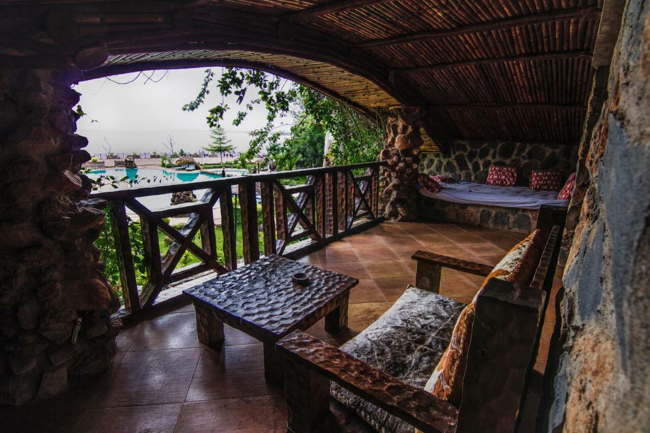 Kuriftu Resort And Spa Bahir Dar Bagian luar foto